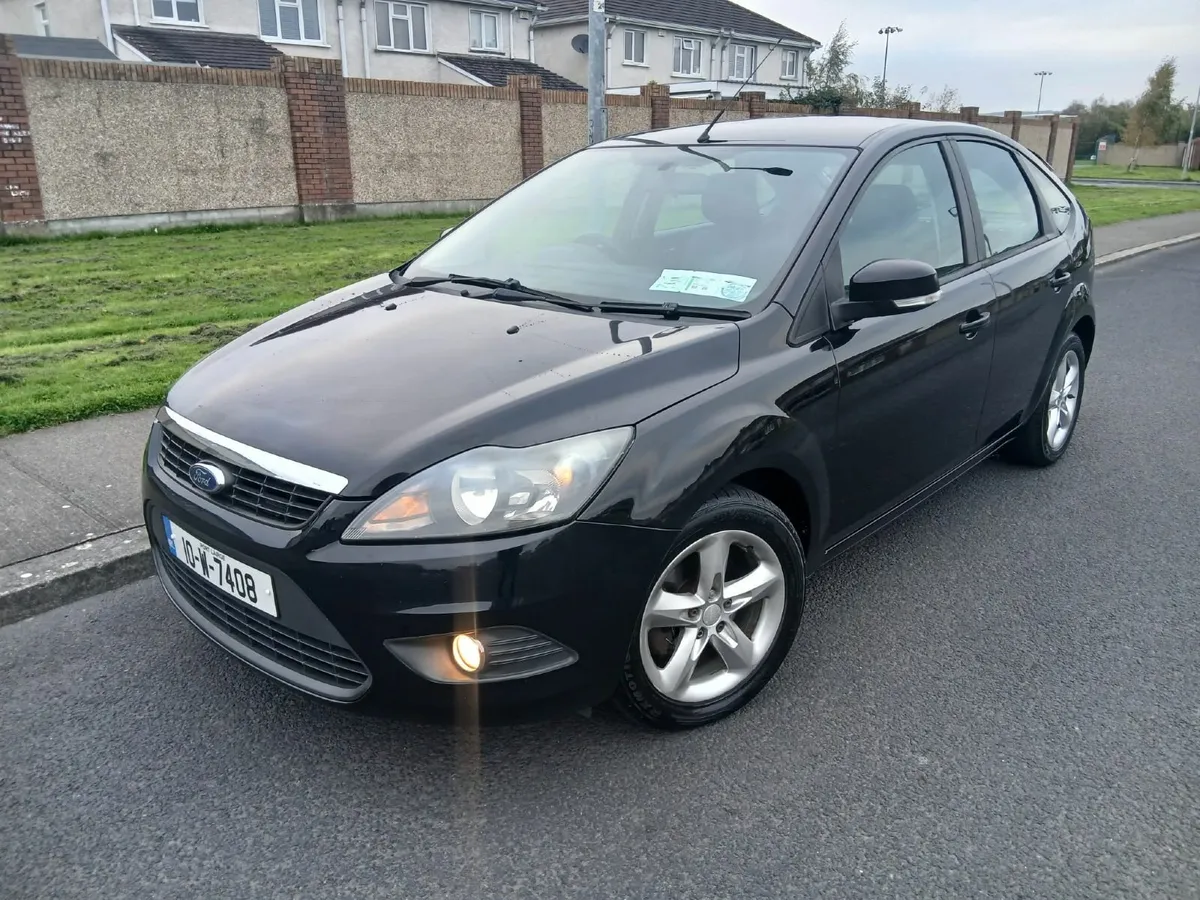 2010 FORD FOCUS ZETEC - Image 2