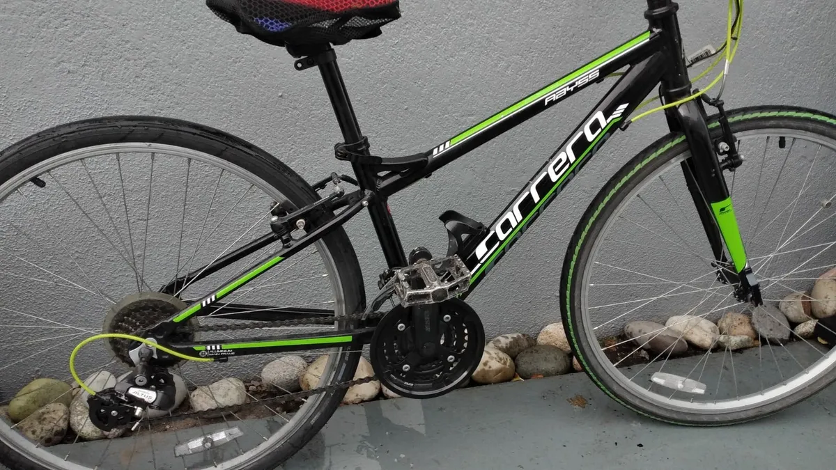 Too lovely clean Bicycles As good as New - Image 4