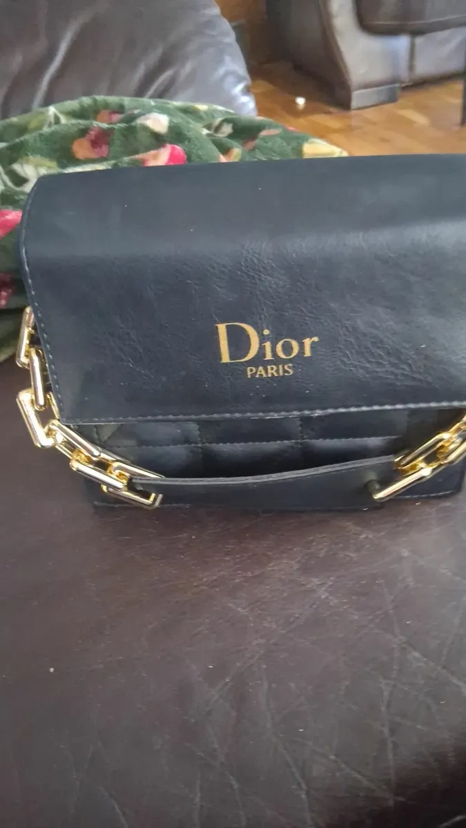 dior bag - Image 1