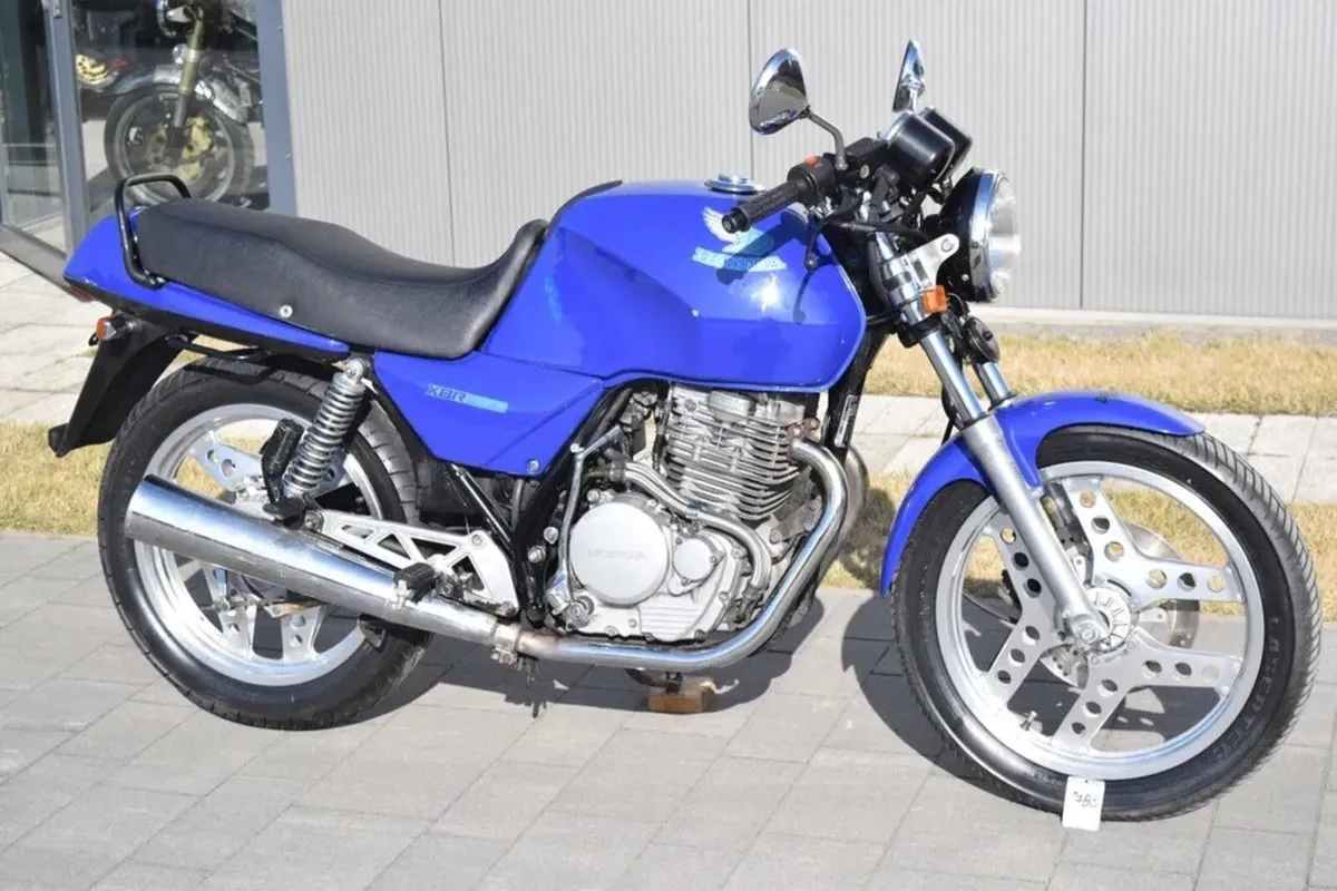 Honda Xbr500 - 1 owner Kawasaki ldt750 - Image 1