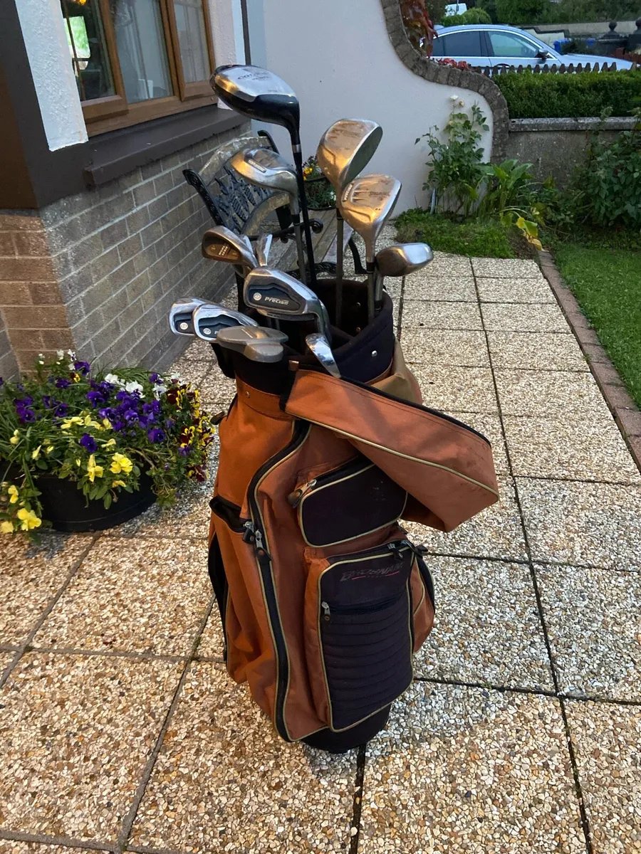 Golf.   Clubs.  &. Bag. - Image 2