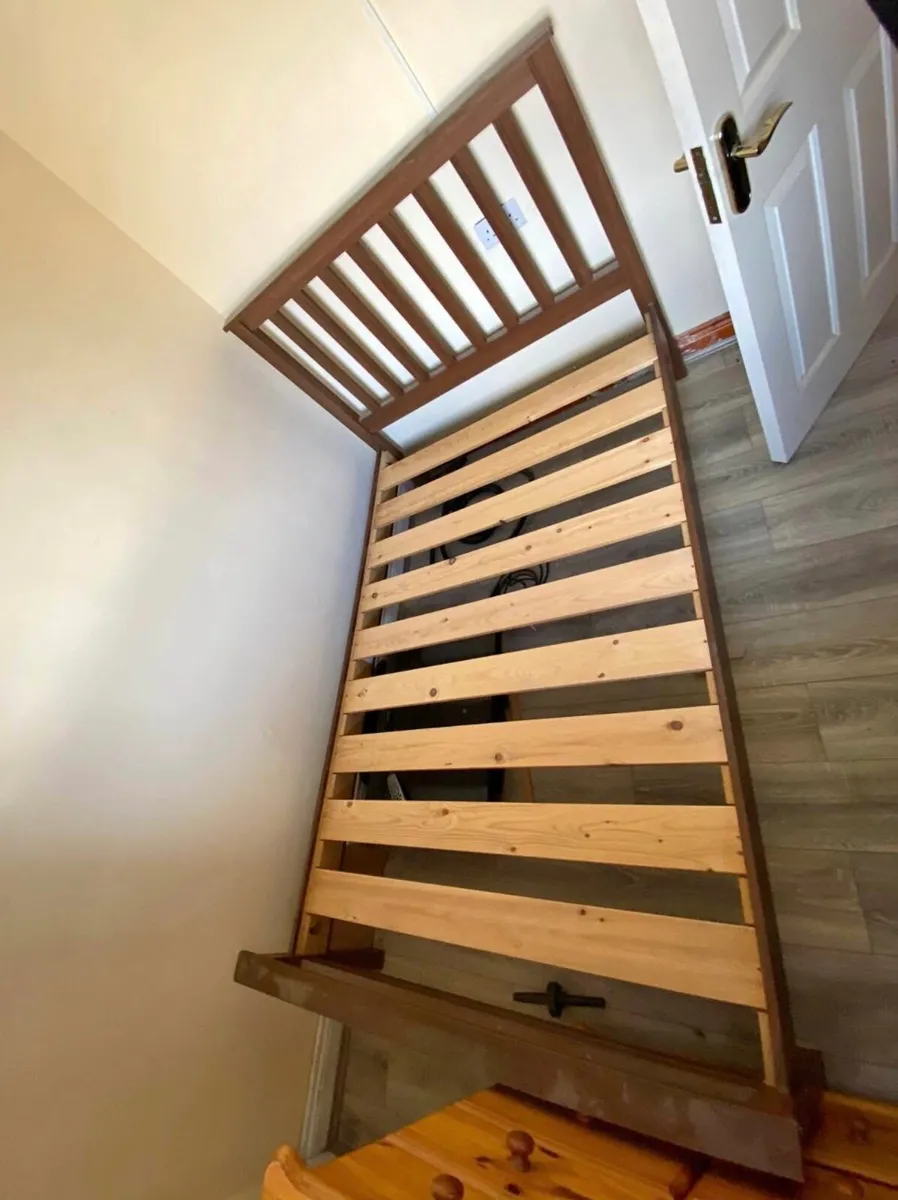Beautiful 4 Foot Small Double Bed Frame - Deliver - Image 2