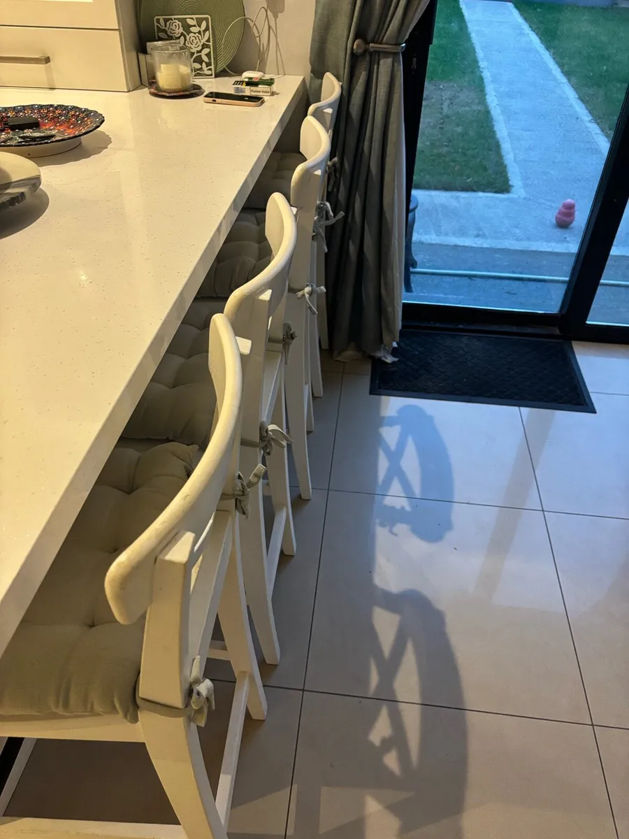 Ingolf white bar stools - Image 1