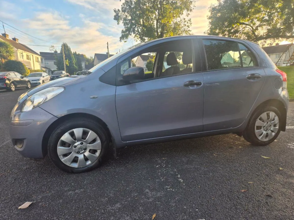 2010 Toyota Yaris Low Kms - Image 1