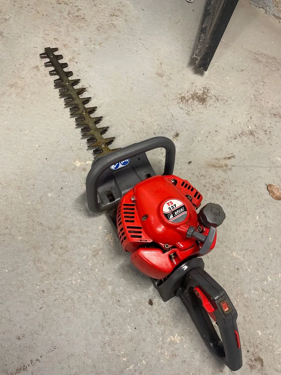 Efco hedge trimmer - Image 1