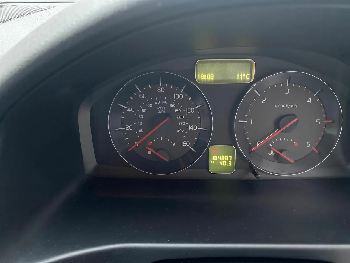 Volvo V50 2012 - Image 3