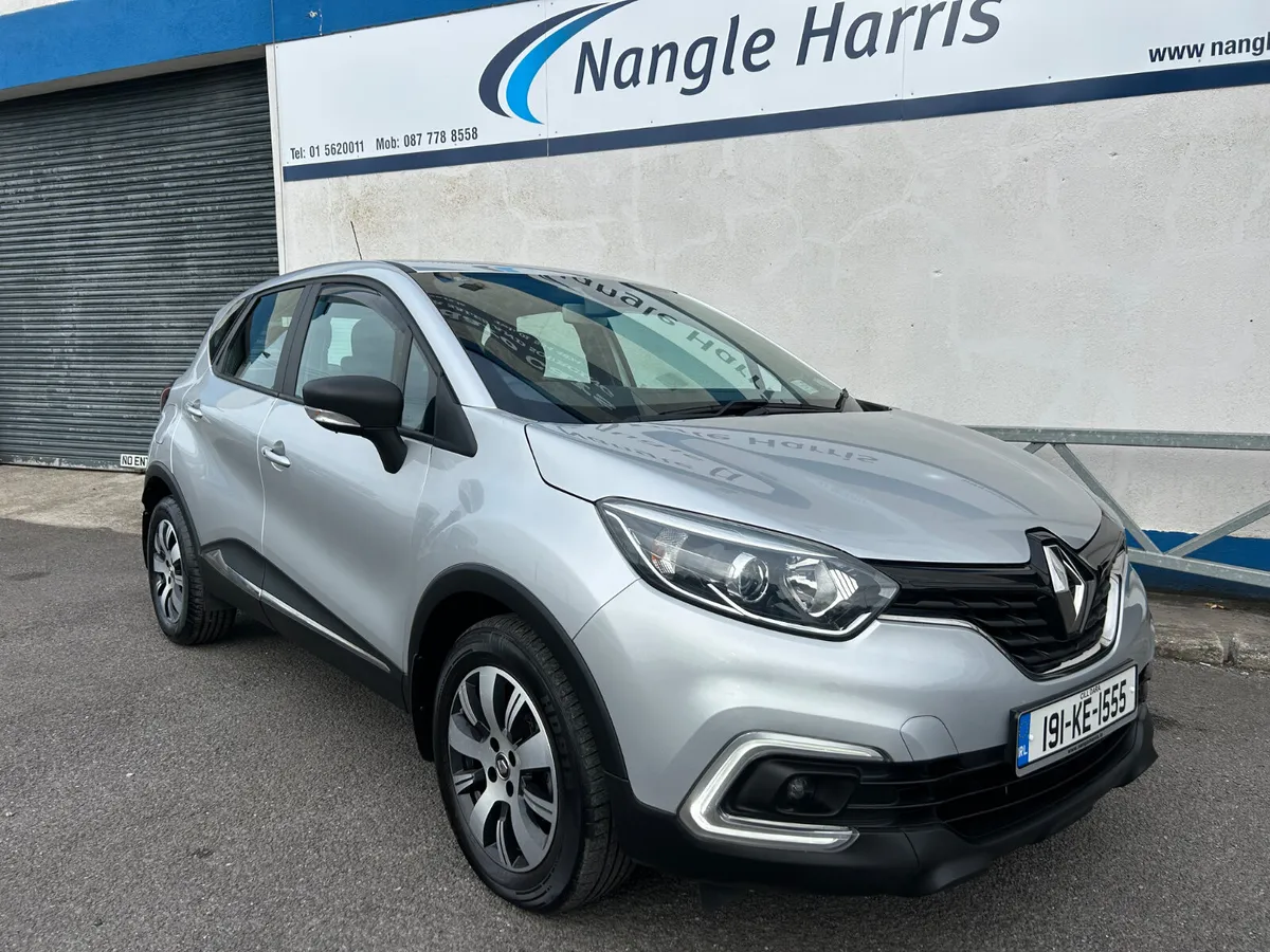Renault Captur 1.5D.. low kms - Image 4