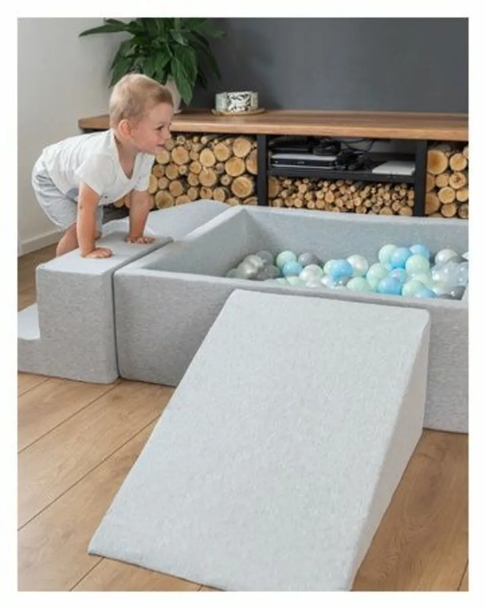 100pcs Ball Pit Balls – 6cm Crush-Proof Plastic - Image 2