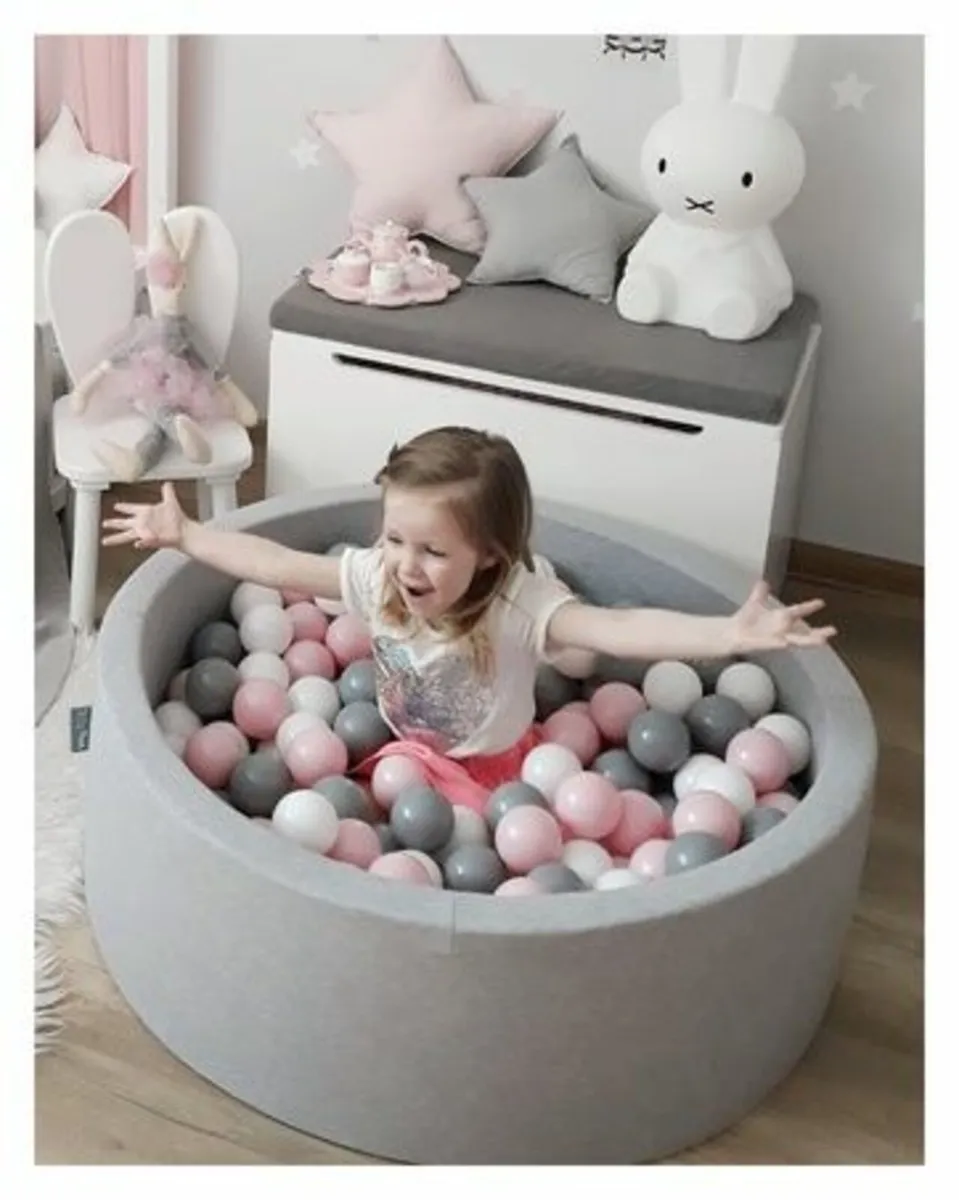 100pcs Ball Pit Balls – 6cm Crush-Proof Plastic - Image 3