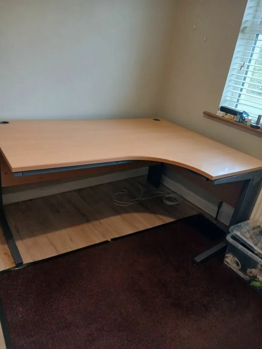 Corner Office Desk - Image 2