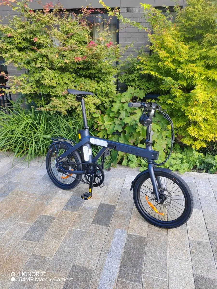 Electric folding bike - Image 1