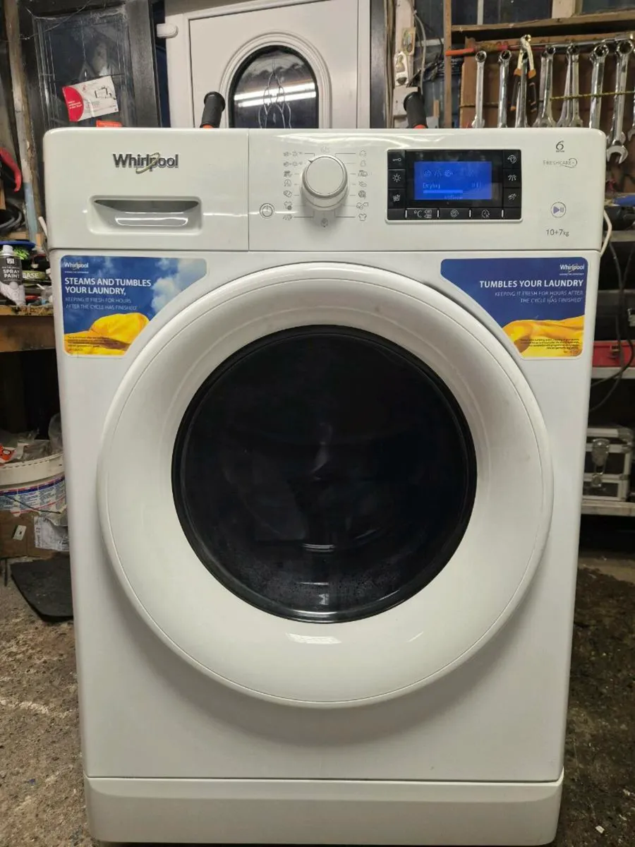 Whirlpool 10kg Washer/Dryer For Sale Like New!!