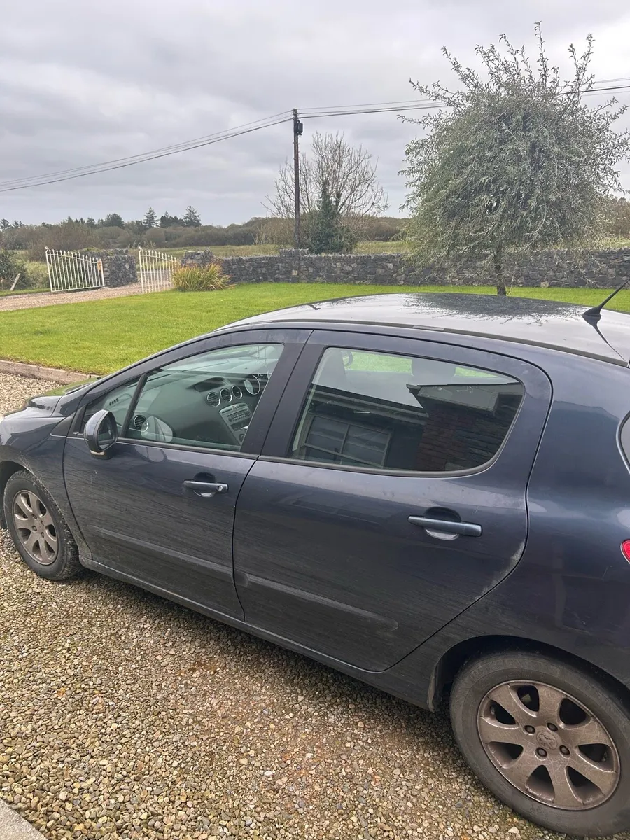 *Tax and Tested* 2011 Peugeot 308 1.6 D - Image 3