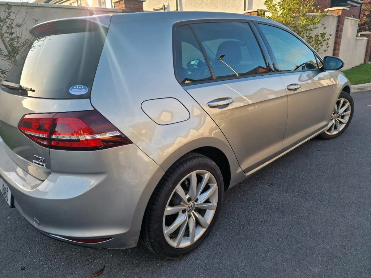 Volkswagen Golf 2017 1.2L Automatic 29k km - Image 2