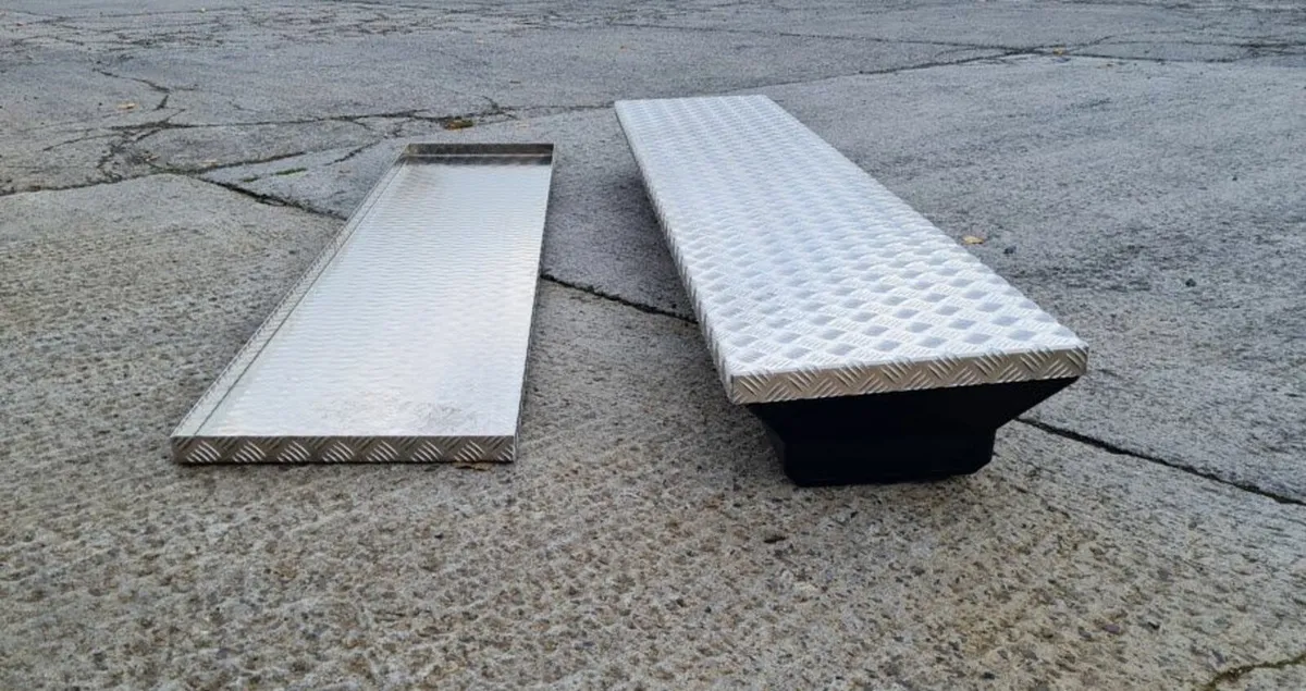 8ft FOOTBATH - Image 1