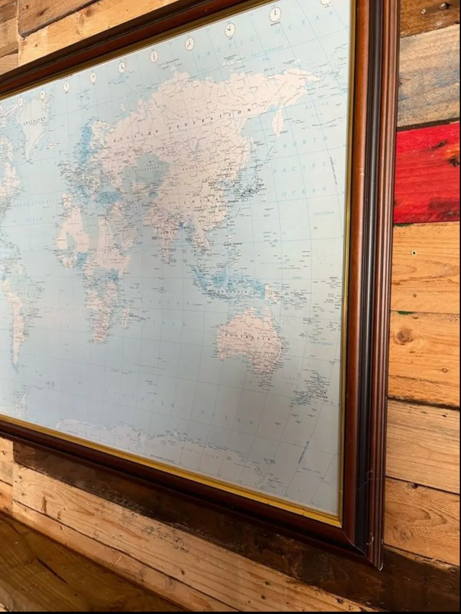 Large vintage map of world 1999 - Image 4