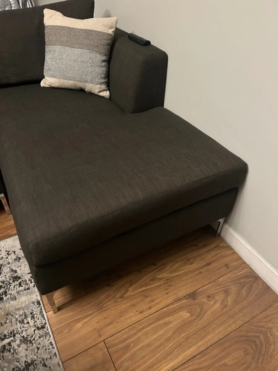 Corner Sofa with a chaise - Image 2