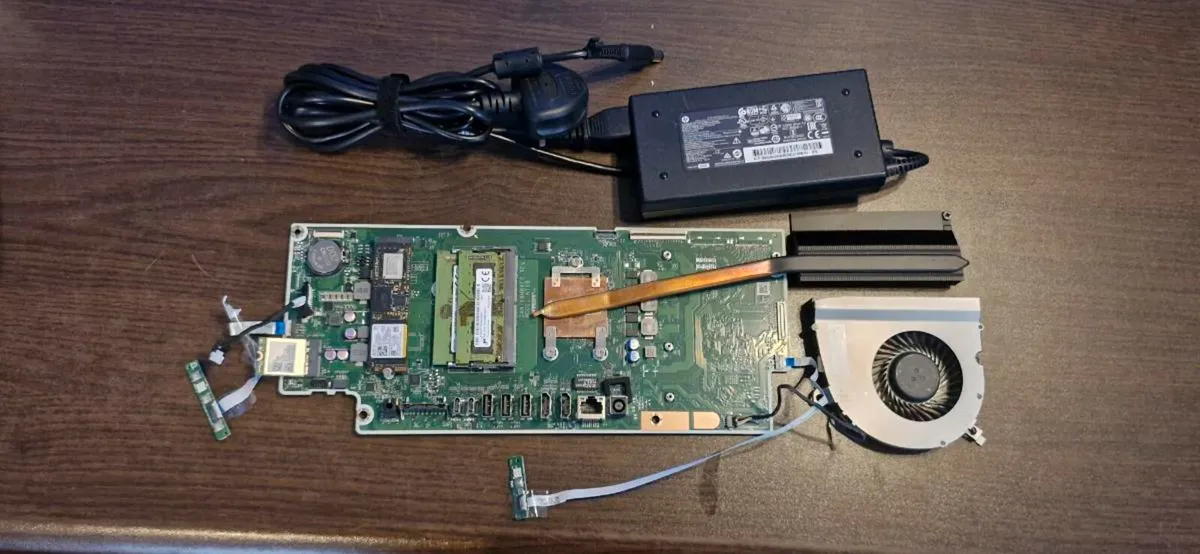 HP Pavilion 24 all in one model 24-xa1006na parts - Image 2