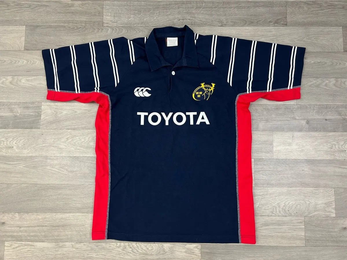 Vintage 2004 Munster Rugby Away Jersey Shirt M - Image 1