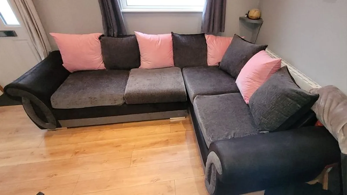 corner sofa - Image 2