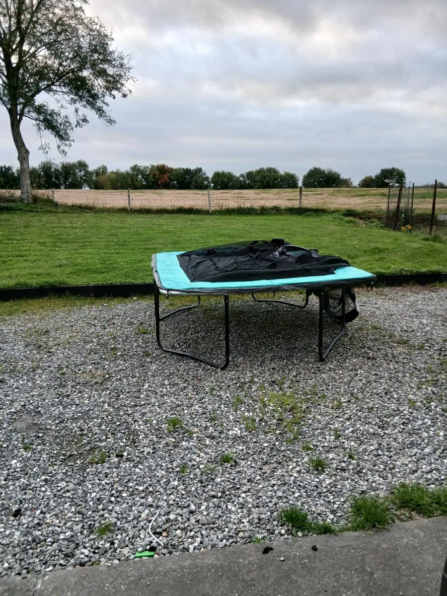 Trampoline - Image 2