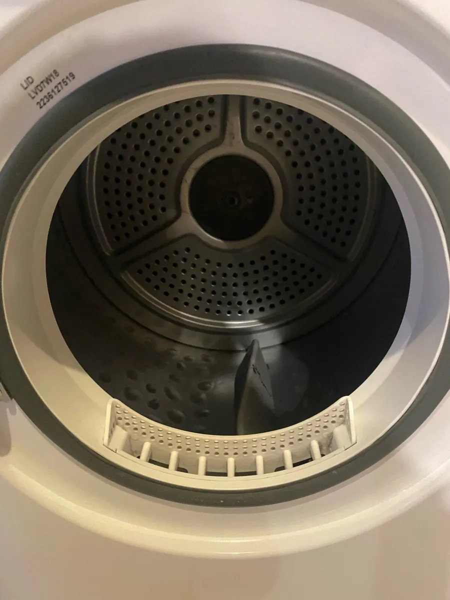 Logik dryer vented for sale with sensor - Image 2