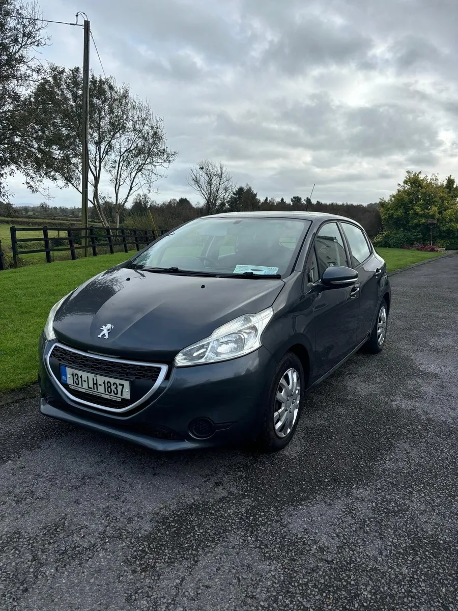 Peugeot 208 2013 - Image 1