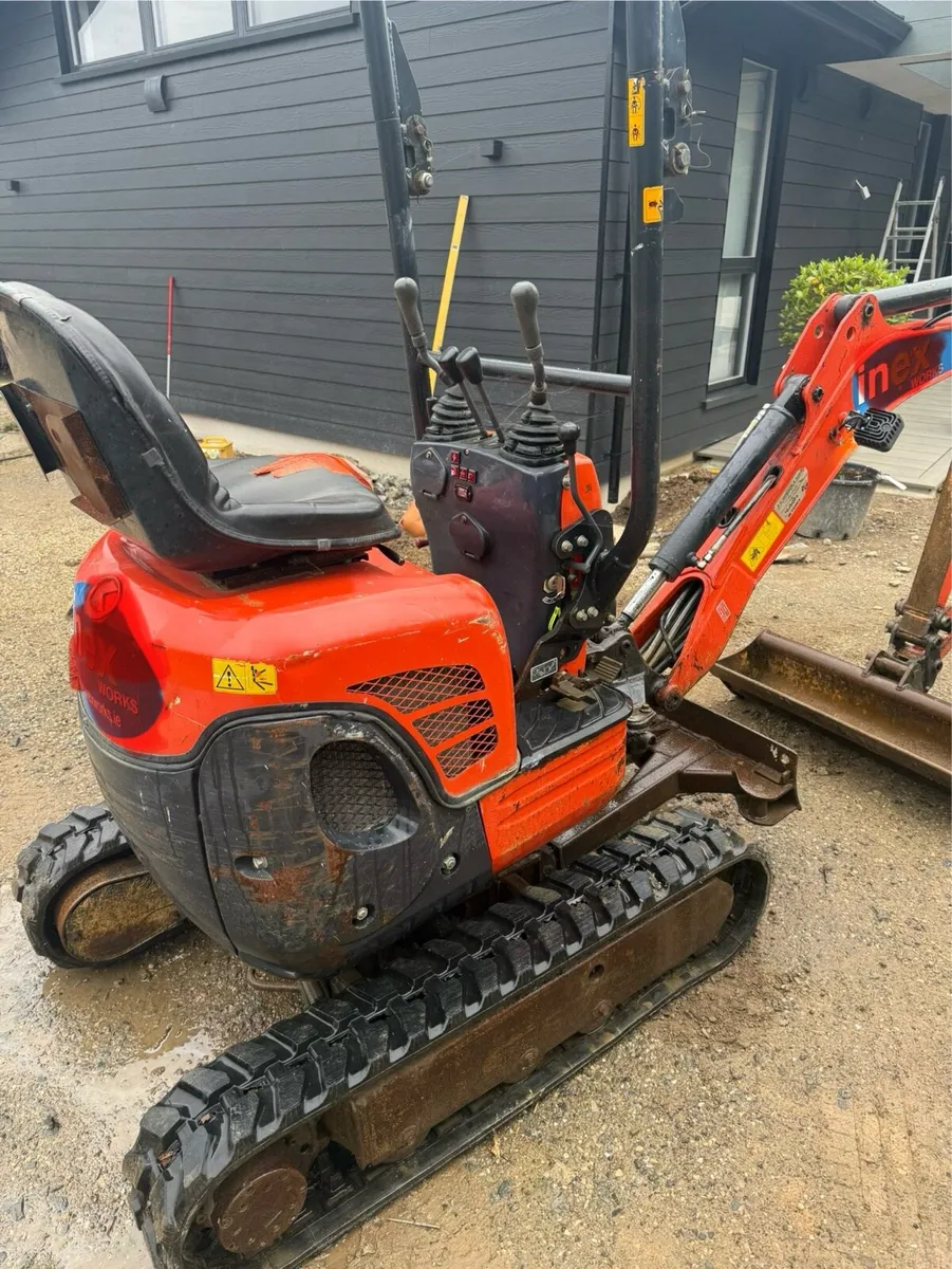 Mini digger - Image 1
