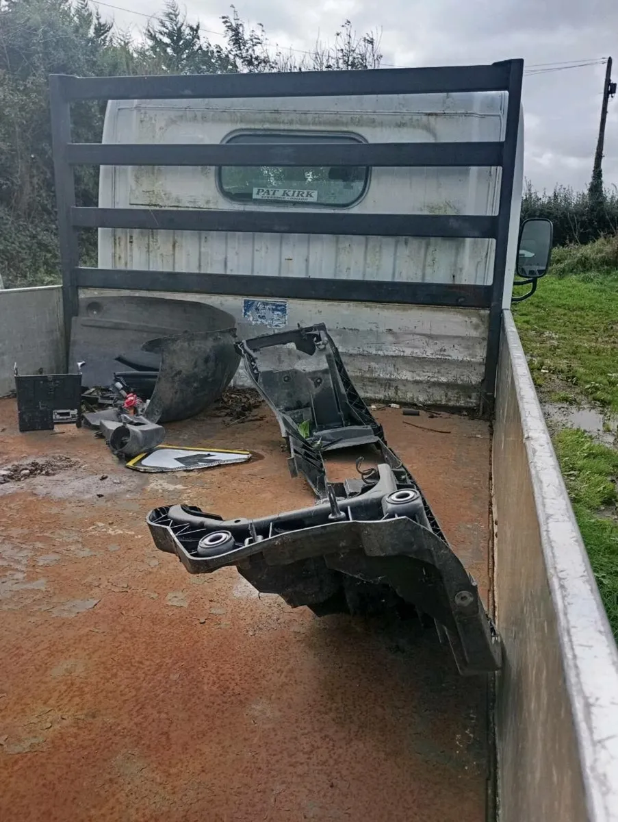 Nissan cabstar - Image 2
