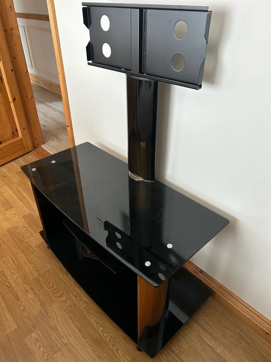 Tv stand - Image 2