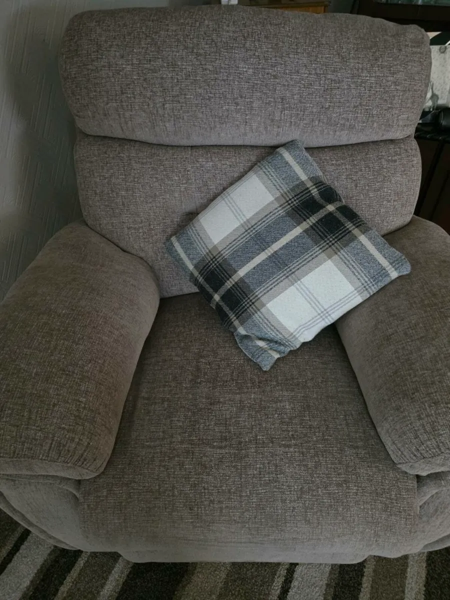 Sofa and chair - Image 3