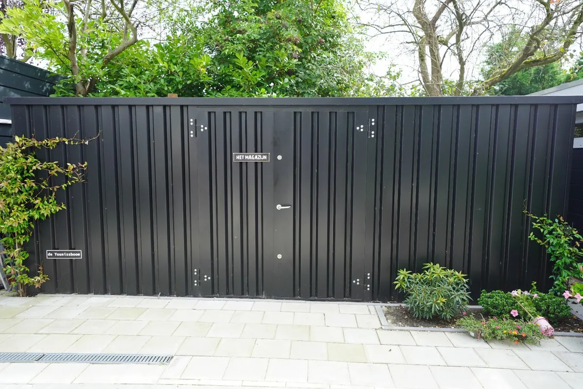 Large metal container RAL 9005 - Image 4