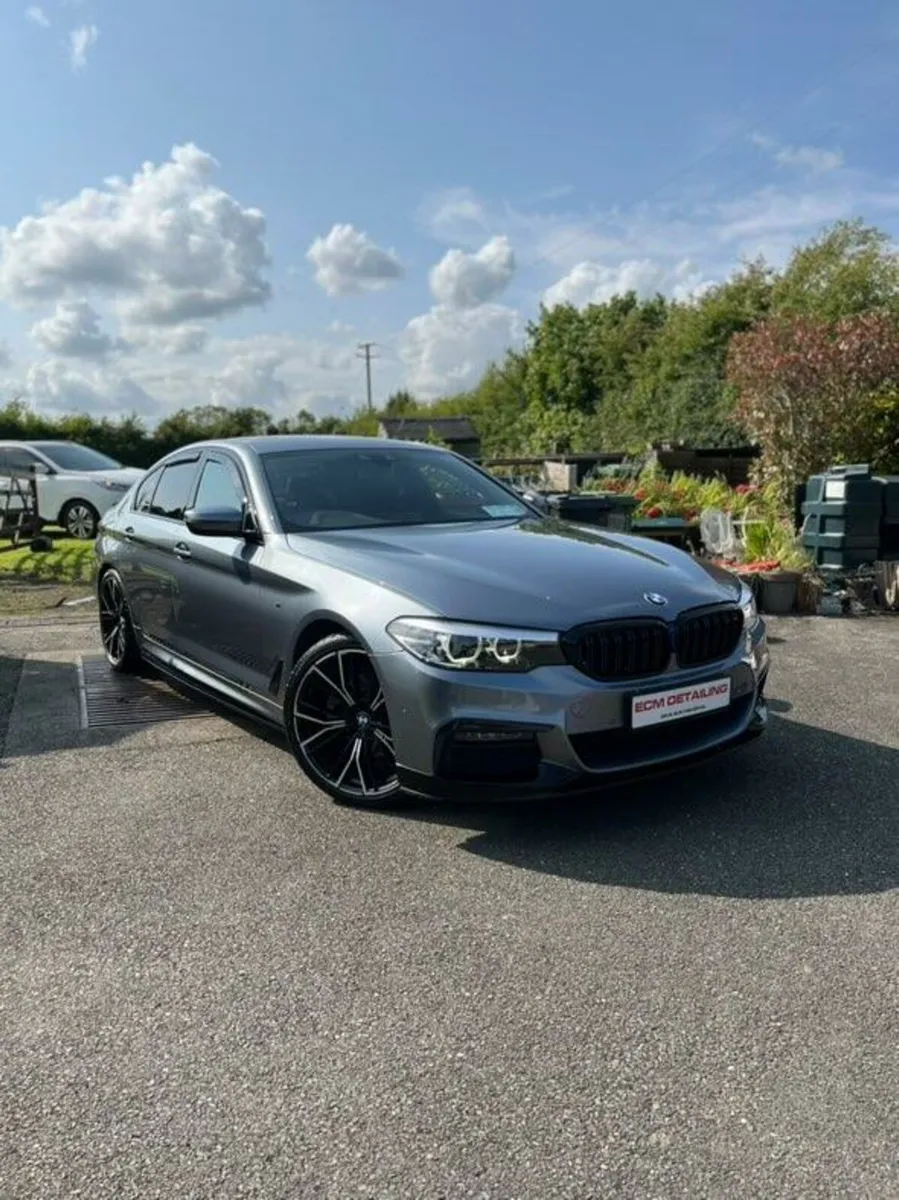 Car - Image 1