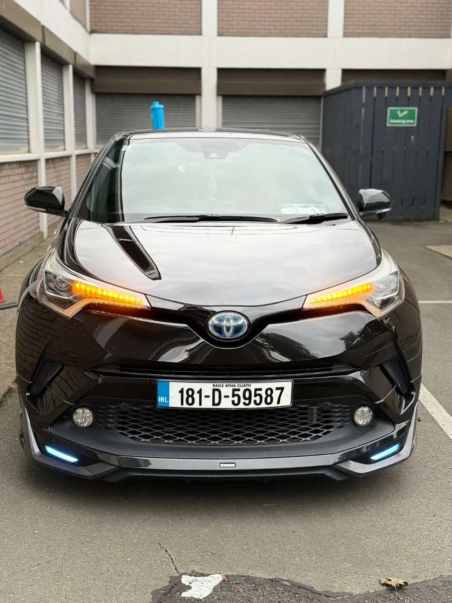 2018 Toyota C-HR (Automatic) – Only 74,000 km! - Image 2