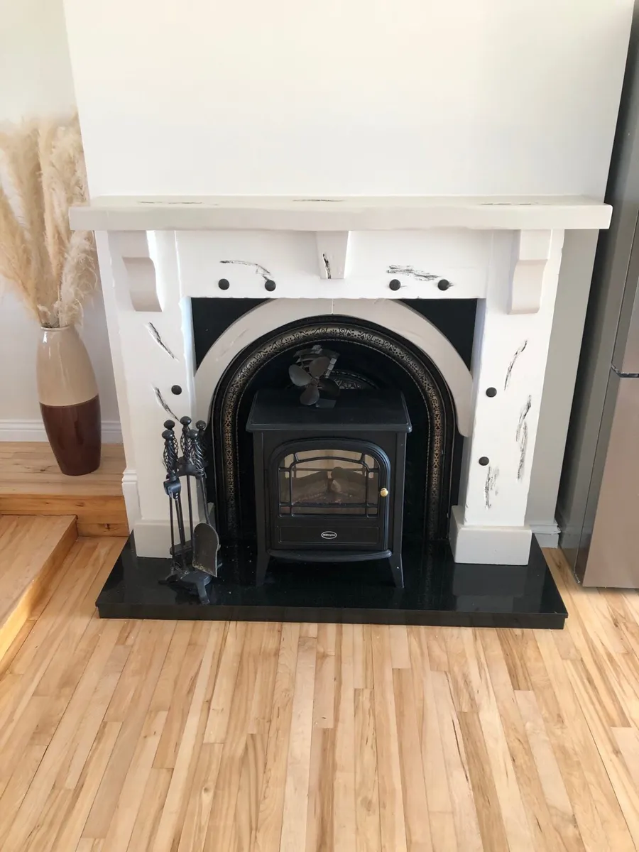 Fire place with marble base - Image 2