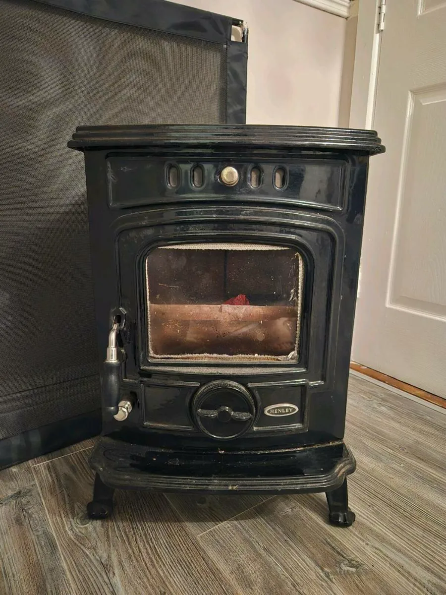 Henley Aran Stove - Image 1