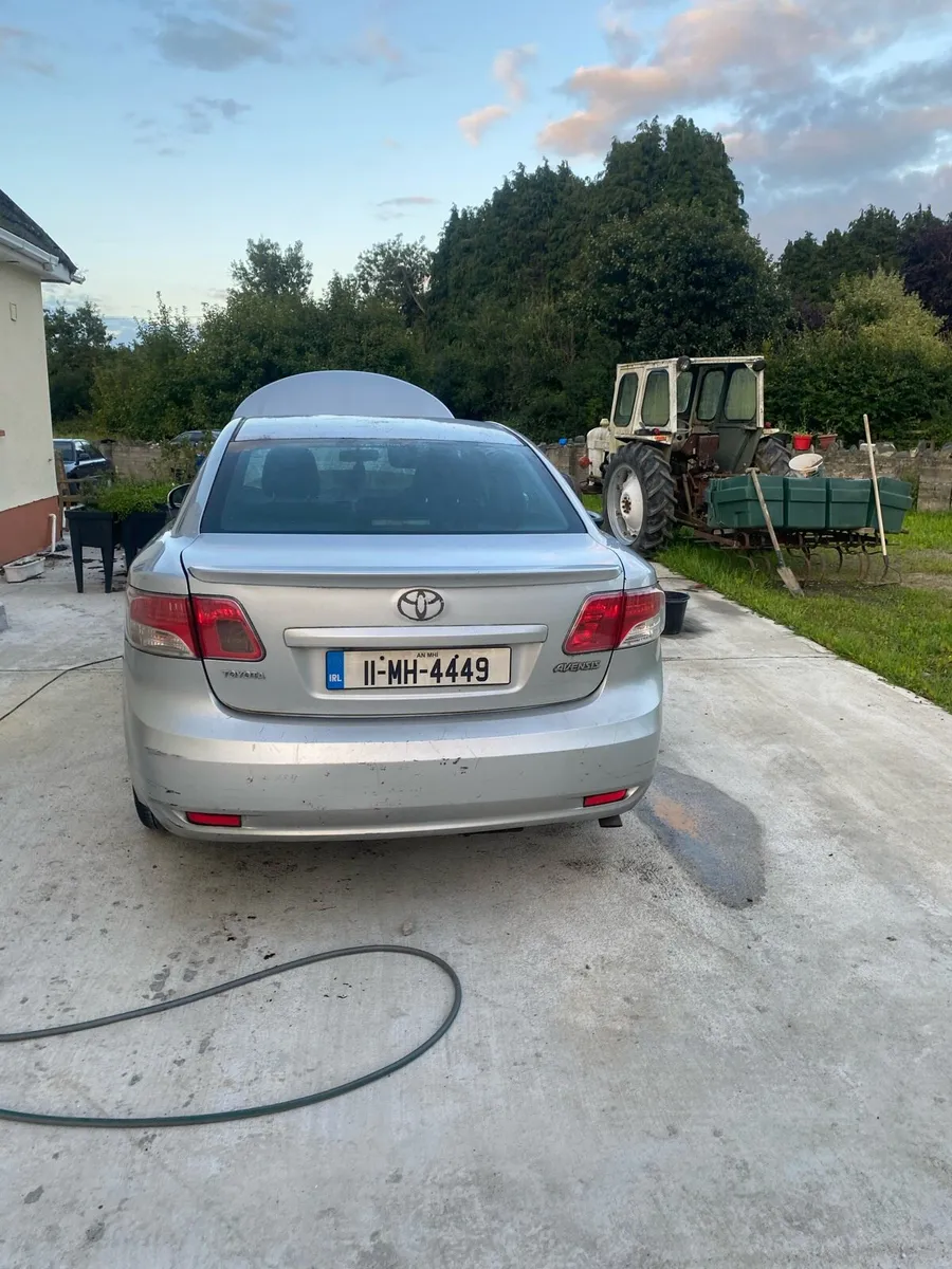 Toyota avensis - Image 2