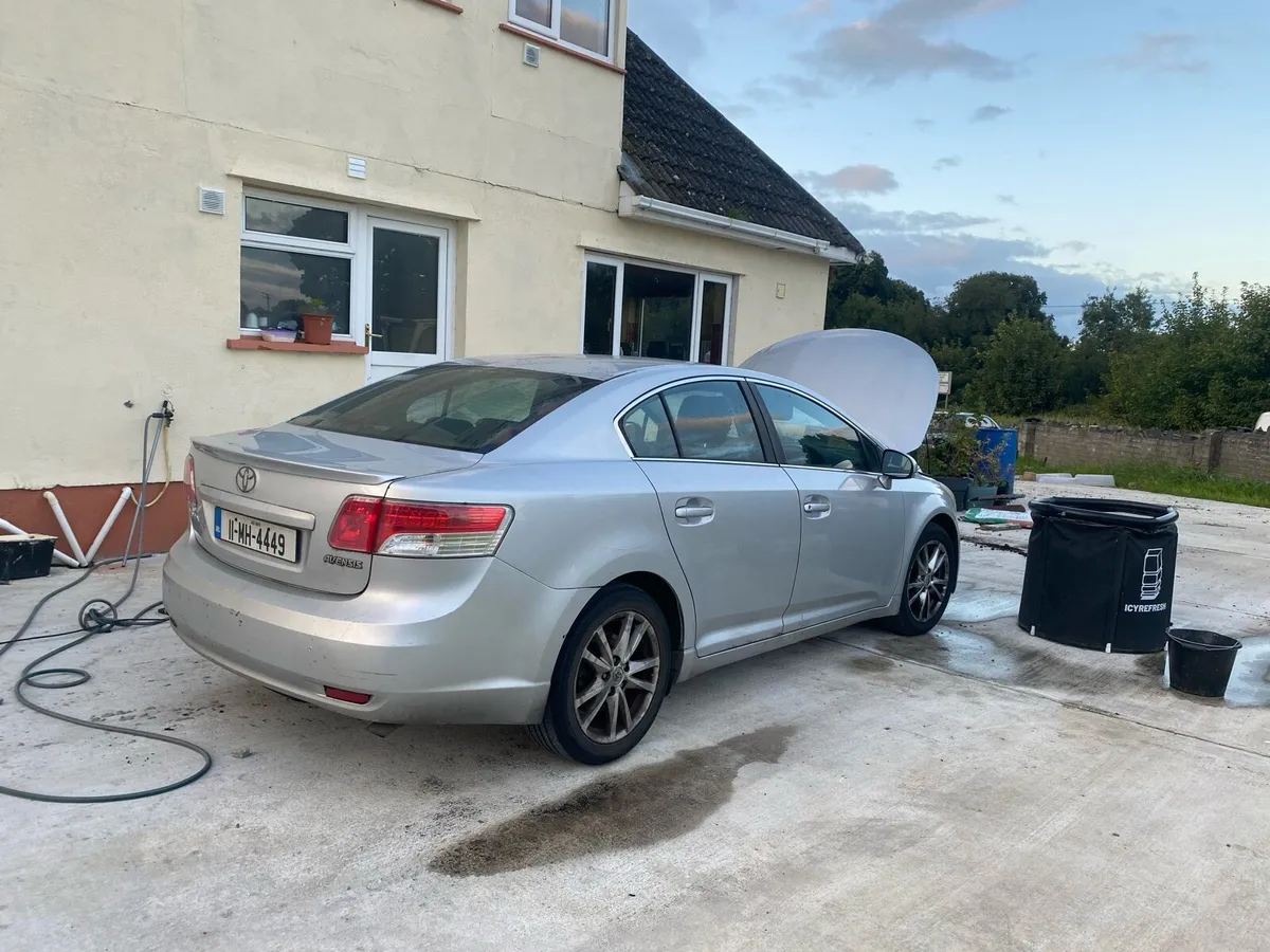 Toyota avensis - Image 3
