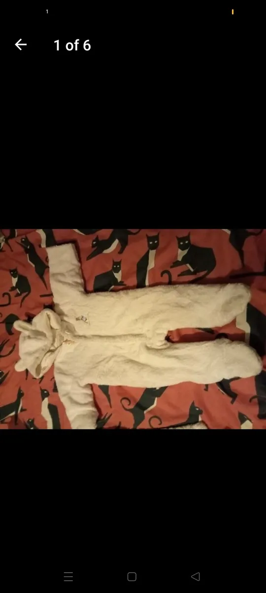 Peter rabbit snowsuit 3_6 mnths baby grow 0_3 mn - Image 1