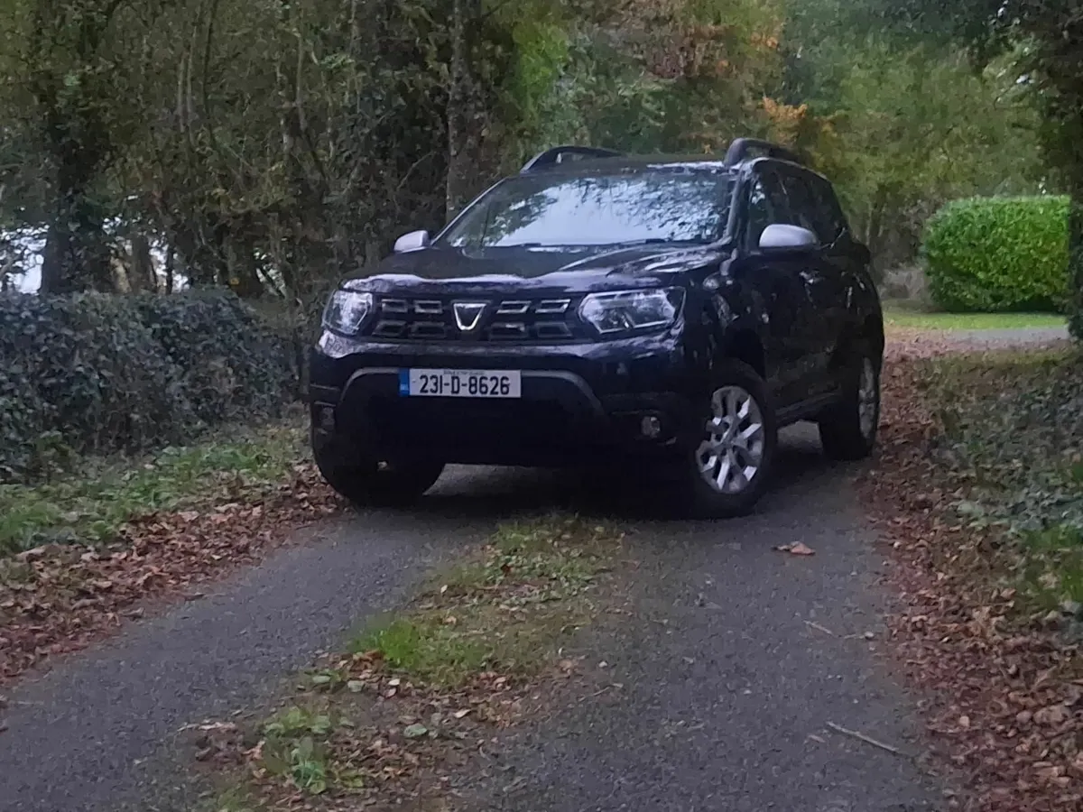 Dacia Duster 2023.As new.Lo kms. easonable pricec - Image 4