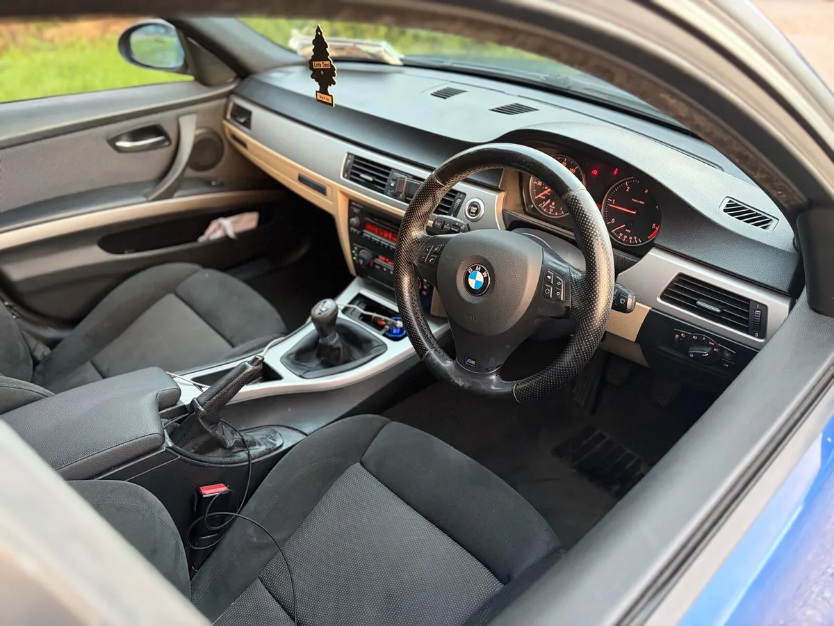 Bmw 318D - Image 3