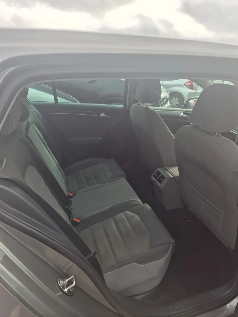 2013 volkswagen Golf 2.0 tdi highline - Image 3