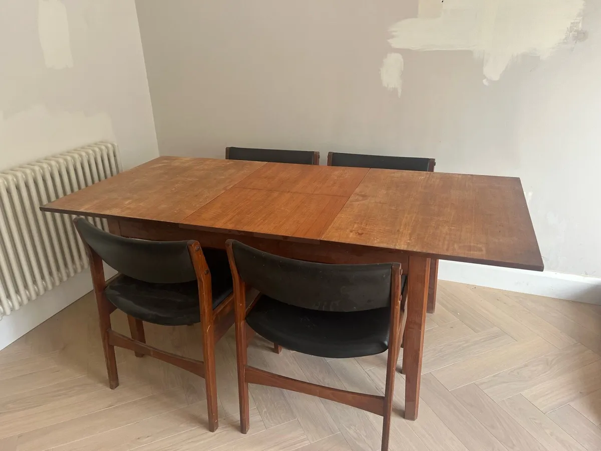 Crannac Dining table and chairs- teak - Image 2