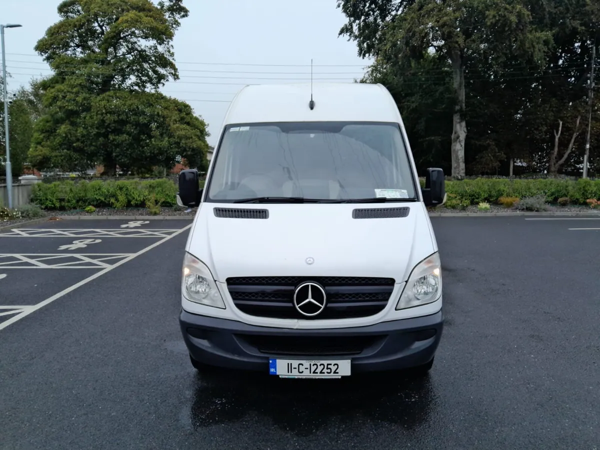 2011 Mercedes sprinter 2.1 - Image 2