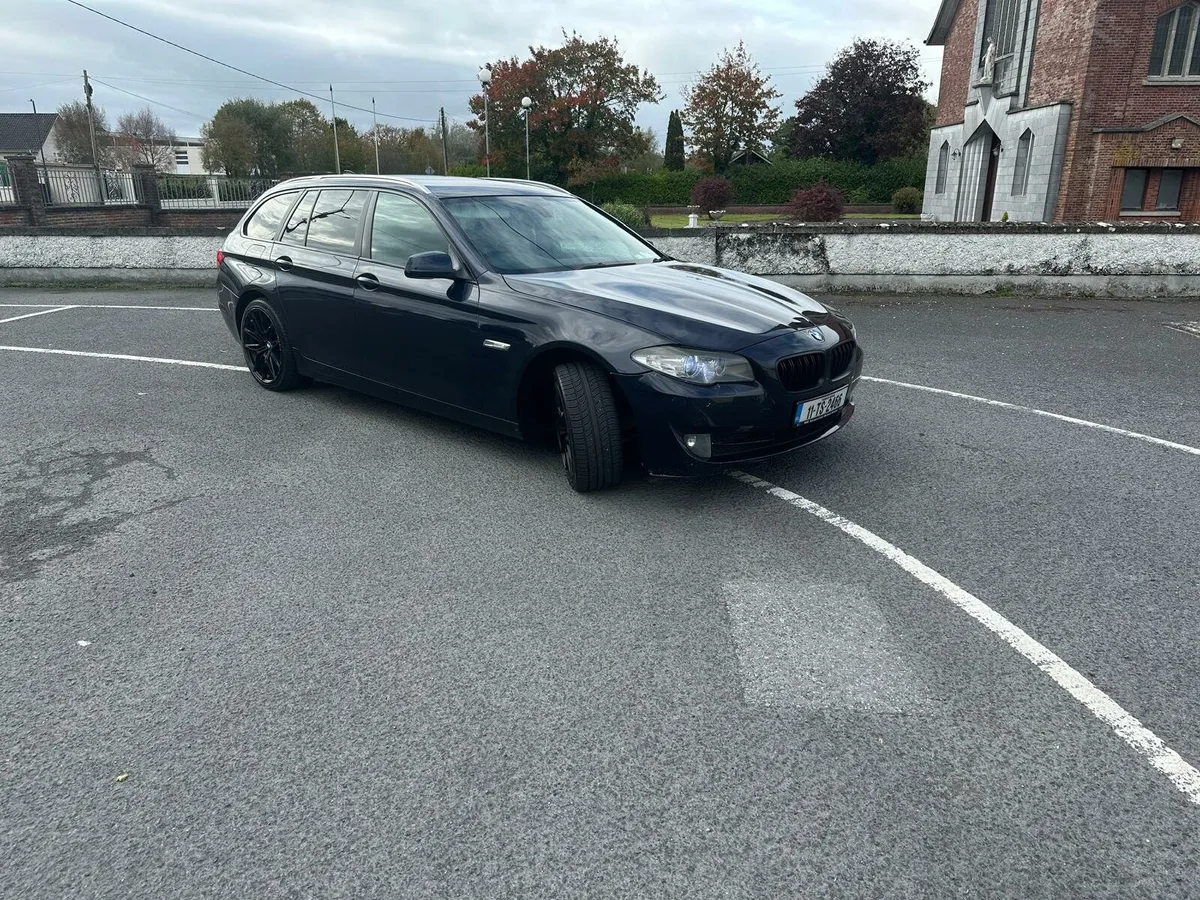 BMW f11 520 - Image 4