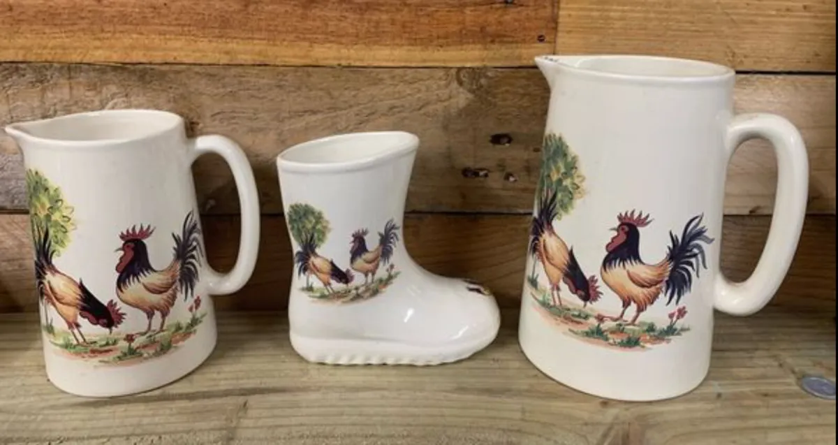 Vintage Shannonbridge Pottery Set - Image 1