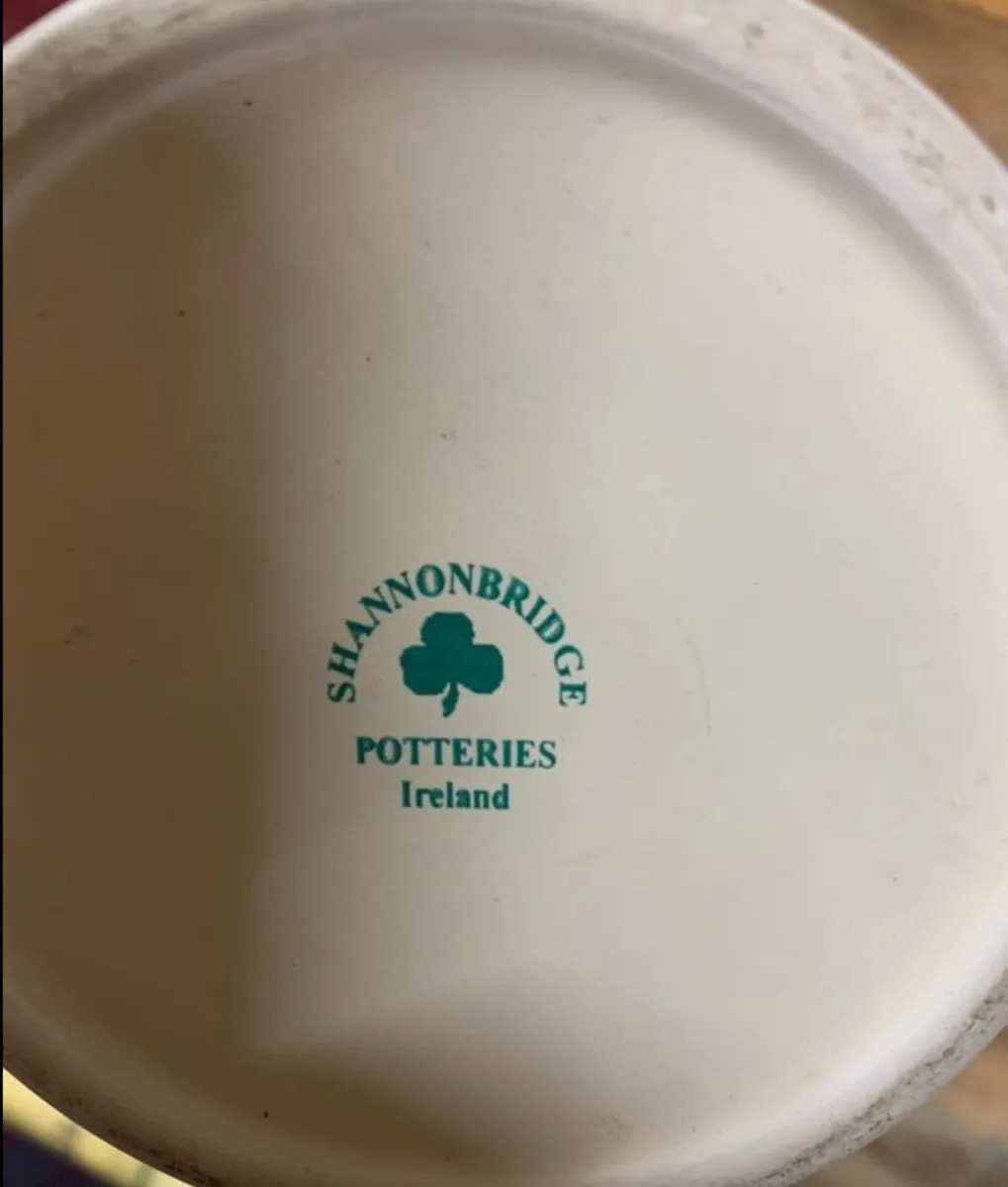 Vintage Shannonbridge Pottery Set - Image 2