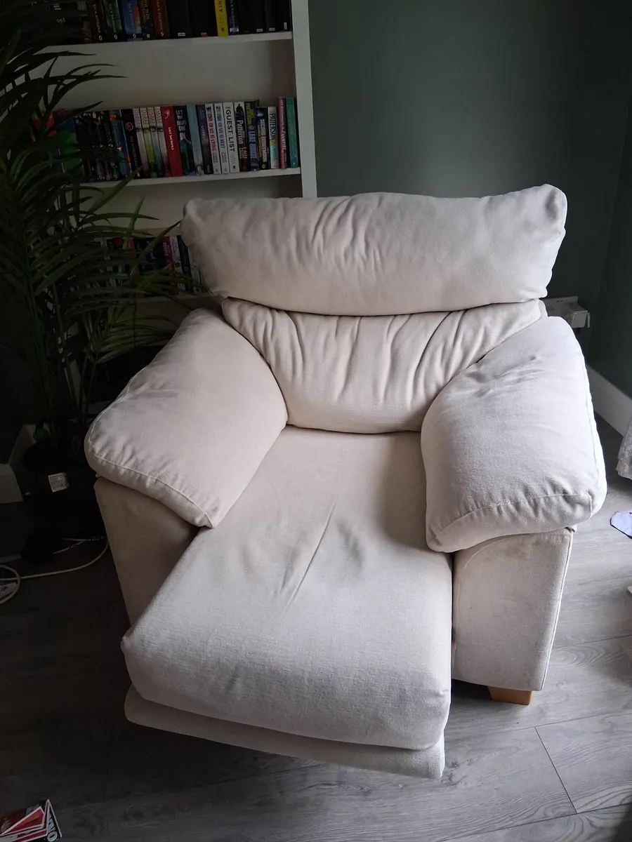 3 Seater Couch with 2 Arm Chairs - Image 2