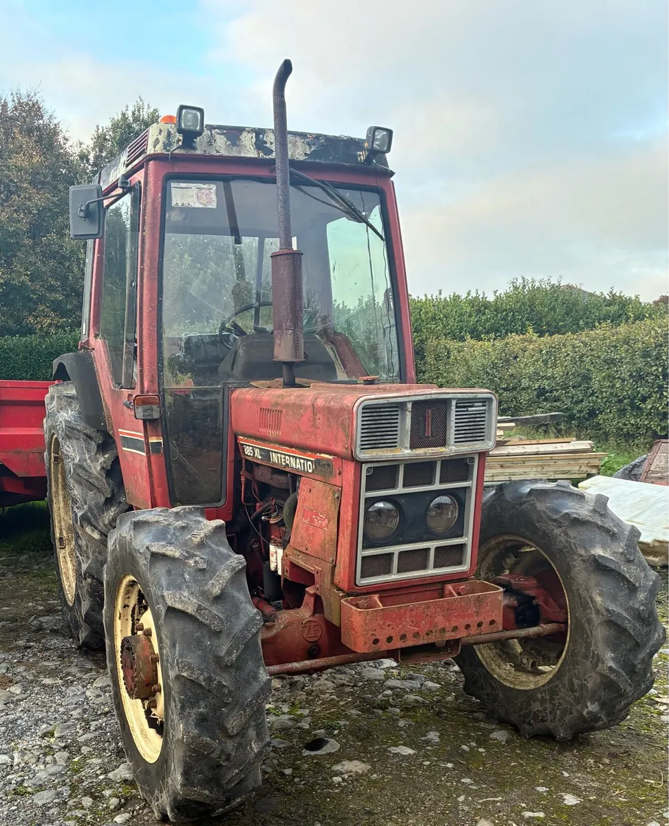 International 885 XL - Image 3