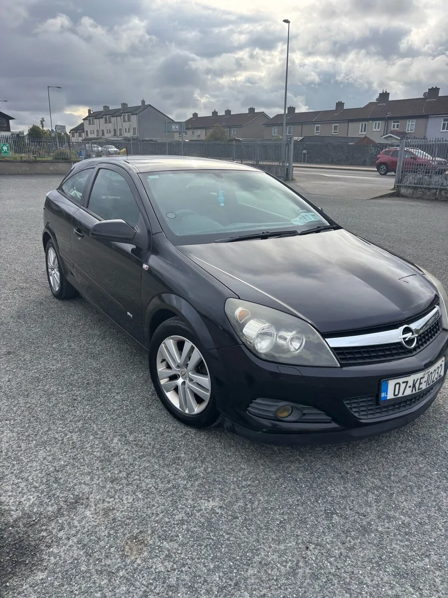 2007 Opel Astra 1.4L Petrol - 2 Owners NCT 12/25 - Image 1